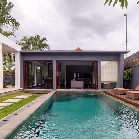 Casa Priya Canggu Exterior photo